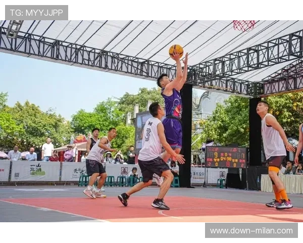 “篮球主题展览开幕，展示百年赛事历史珍藏”